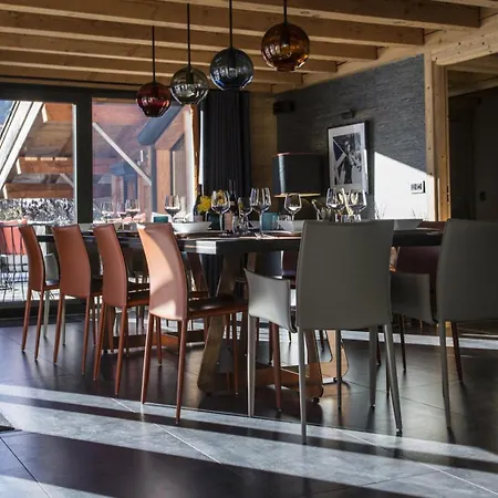 Апартаменты Snowbound Splendor Chalet In Grindelwald Awaits *